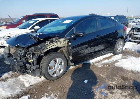 2015 Kia Forte Lx из США, поврежденный, VIN KNAFK4A68F5299616